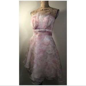 Beautiful dress 🌸